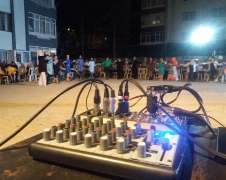 DJ İLHAN